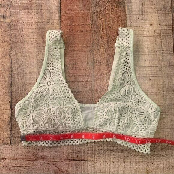 Aerie womens size medium light green lace bralette - Picture 2 of 6